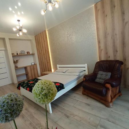 Lux Apartment & Центр,Жк Театральний Rivne Dış mekan fotoğraf